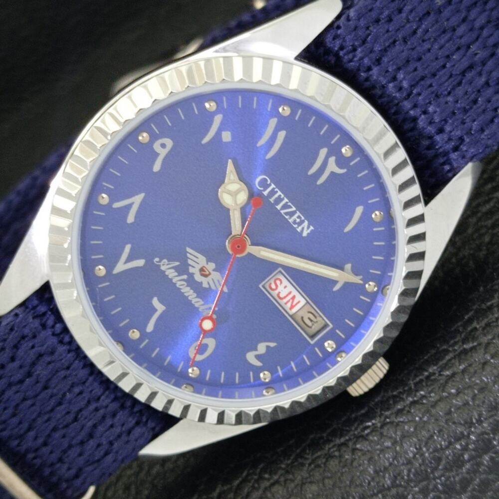 Vintage 1970 Citizen Automatic Mens Silver Watch W/daydate & Arabic accents